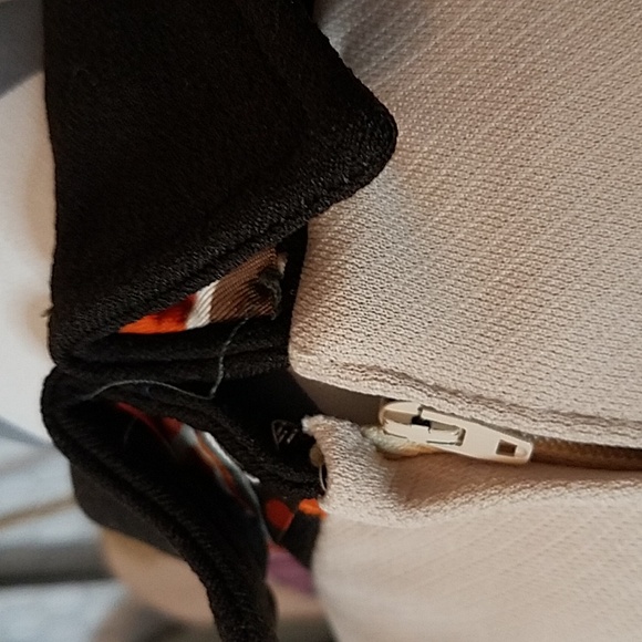 VINTAGE 1970'S Polyester Dress - Picture 7 of 16